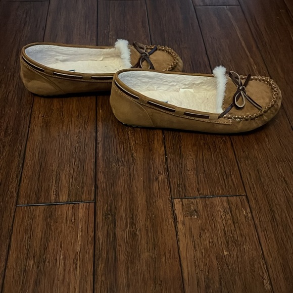 Arizona Memory Foam Slipper Shoe - Picture 4 of 7